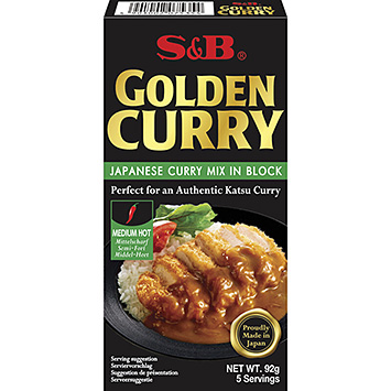 S&B Golden curry Japenese mix medium hot 92g